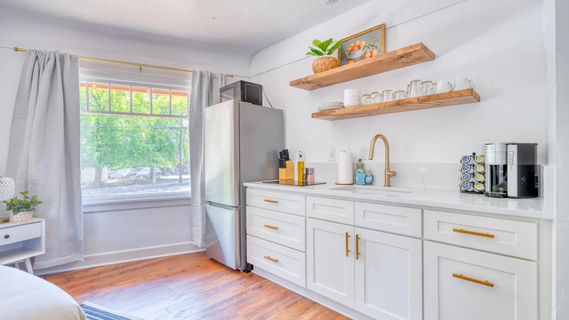 Stay Portland - Forest Studio Oasis - Mile From Multnomah Village Apartment