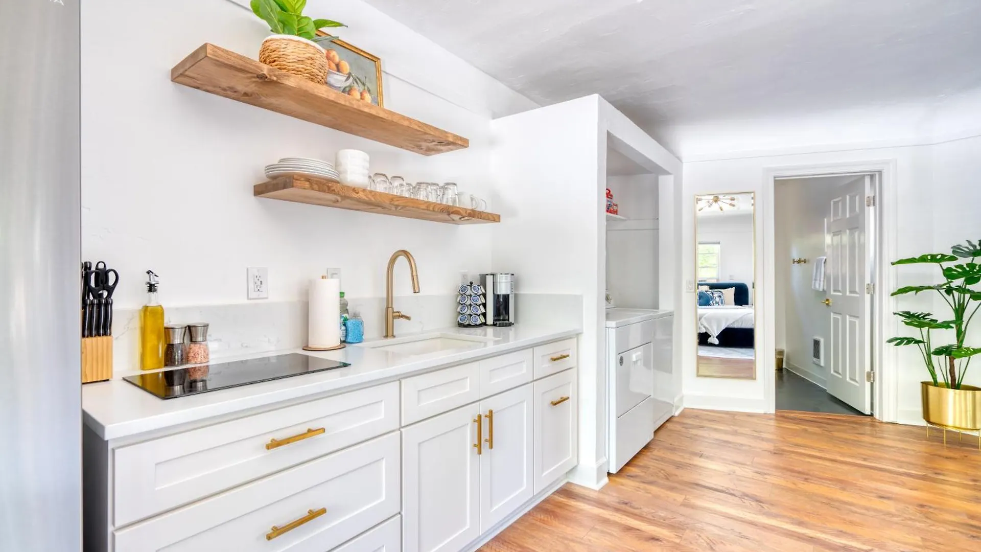 Stay Portland - Forest Studio Oasis - Mile From Multnomah Village Apartment